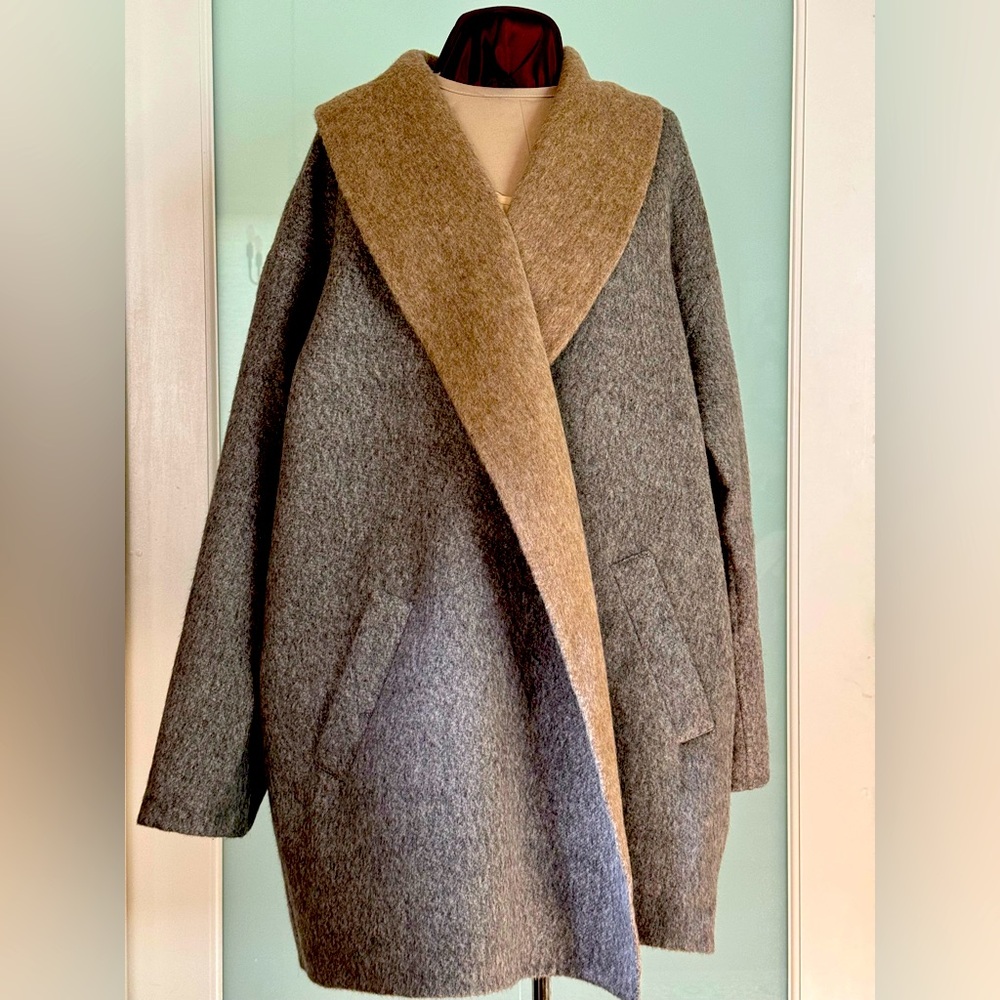 Eileen Fisher Baby Alpaca, Silk blend kimono style shawl collar coat size L